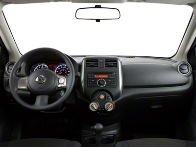 2013 Nissan VERSA SV
