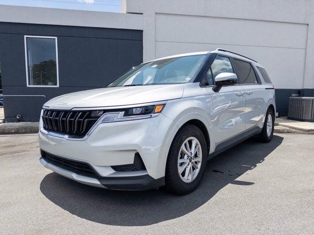 2022 Kia Carnival LX